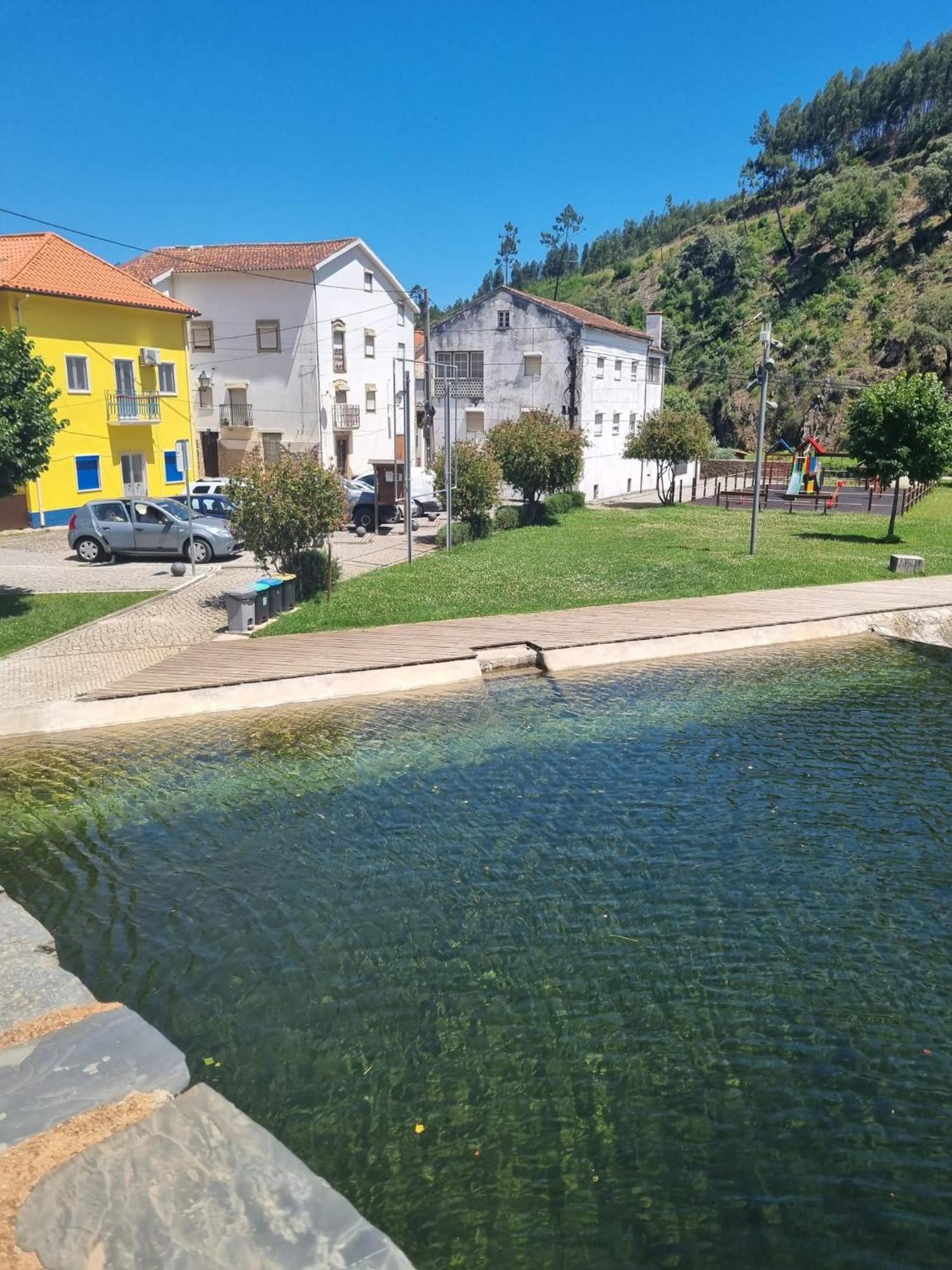 Casa Do Judas Cha de Alvares ภายนอก รูปภาพ